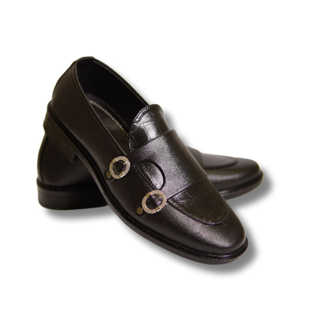 BLACK STRAP LOAFER