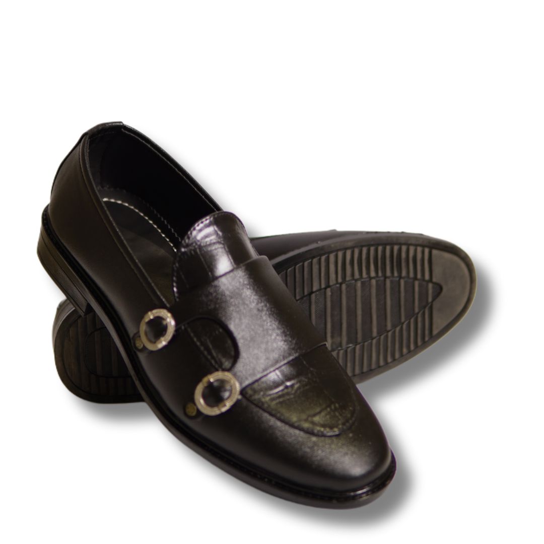 BLACK STRAP LOAFER