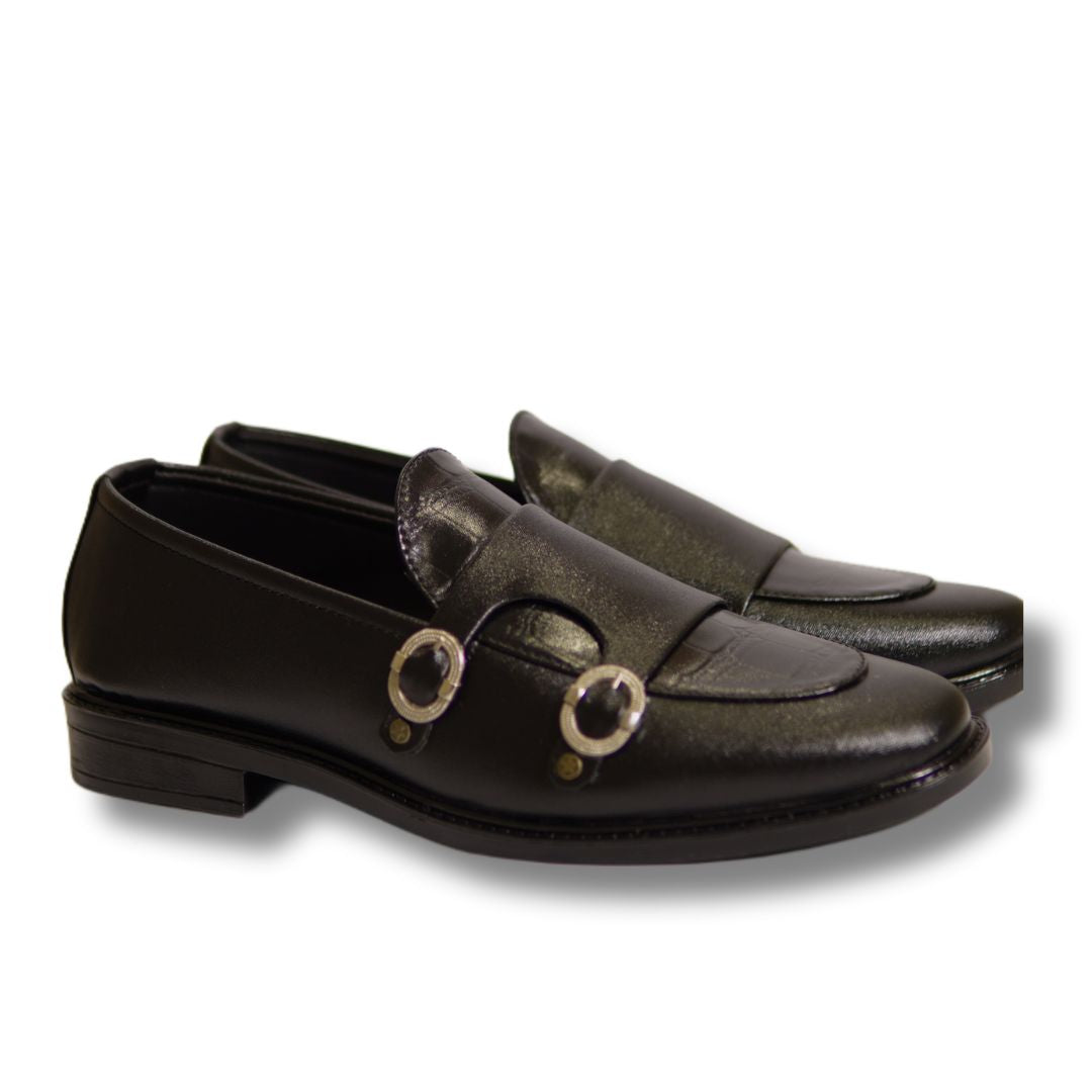 BLACK STRAP LOAFER